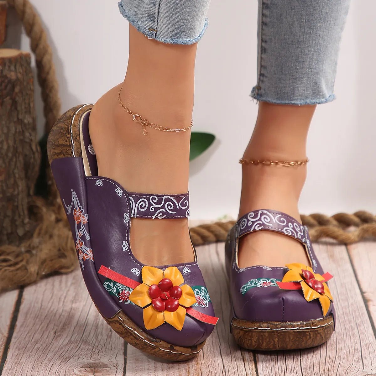 Flower Round Toe Sandals - Deb Shops